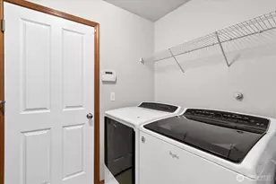 5725 121st Pl NE, Marysville, WA 98271 - Photo 17