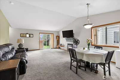 5725 121st Place NE, Marysville, WA 98271 - Photo 5