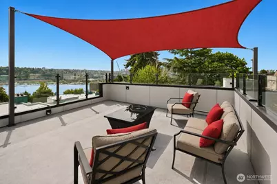 1616 Taylor Avenue N, Seattle, WA 98109 - Photo 1
