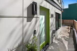 1616 Taylor Ave N, Seattle, WA 98109 - Photo 5