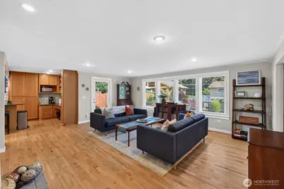 10104 SE 268th Street, Kent, WA 98030 - Photo 17