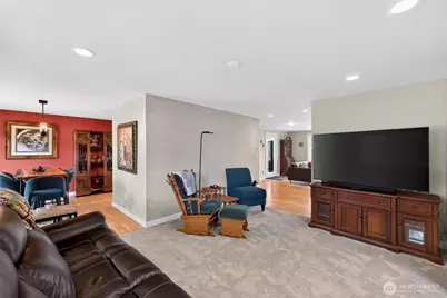 10104 SE 268th Street, Kent, WA 98030 - Photo 11