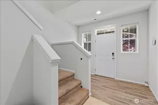 10568 191st St E, Puyallup, WA 98374 - Photo 3