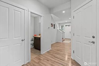 10568 191st St E, Puyallup, WA 98374 - Photo 13