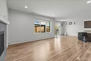 10568 191st St E, Puyallup, WA 98374 - Photo 11