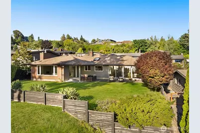 8731 Fauntlee Crest SW, Seattle, WA 98136 - Photo 15
