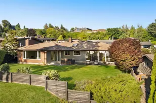 8731 Fauntlee Crest SW, Seattle, WA 98136 - Photo 15