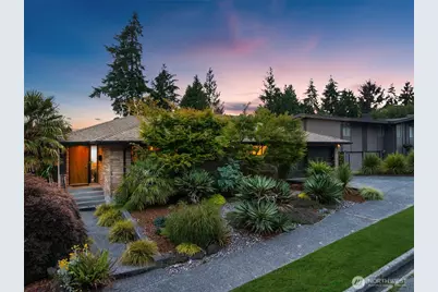 8731 Fauntlee Crest SW, Seattle, WA 98136 - Photo 37