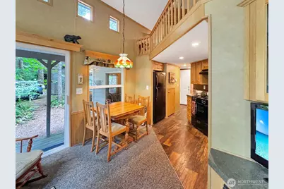 77 4 Christmas Tree Circle, Deming, WA 98266 - Photo 5