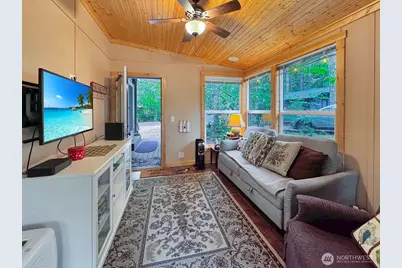 77 4 Christmas Tree Circle, Deming, WA 98266 - Photo 9