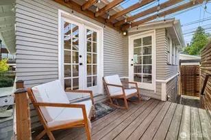 715 W Wheeler St, Seattle, WA 98119 - Photo 27