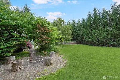 714 Tipsoo Loop S, Rainier, WA 98576 - Photo 7