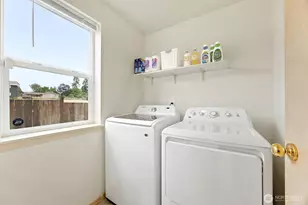 20124 105th Ave SE, Kent, WA 98031 - Photo 5
