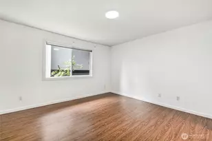 12037 100th Ave NE, Kirkland, WA 98034 - Photo 11