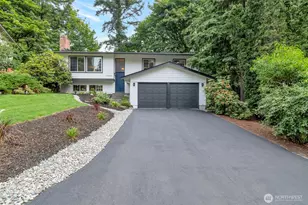 10520 NE 136th Pl, Kirkland, WA 98034 - Photo 1