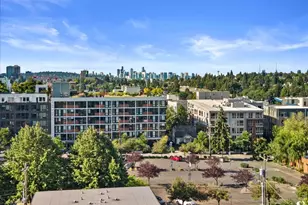 911 NE 70th St, Seattle, WA 98115 - Photo 23