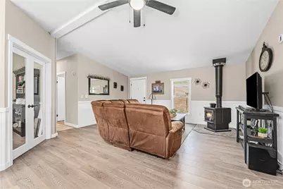 4562 Lessig Road #A, Hunters, WA 99137 - Photo 5