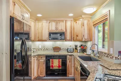 19005 104th Avenue NE, Bothell, WA 98011 - Photo 5