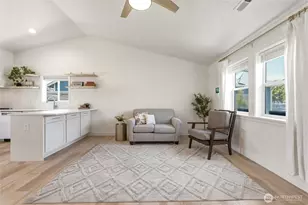 1251 Southwest Greeley Street, College Place, WA 99324 - Photo 5
