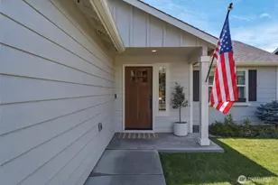 1251 Southwest Greeley Street, College Place, WA 99324 - Photo 3