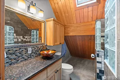 6577 NW Northridge Lane, Bremerton, WA 98312 - Photo 17
