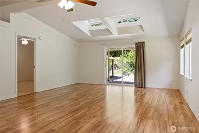 591 E Catfish Lake Road, Shelton, WA 98584 - Photo 7