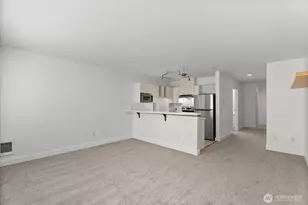 2440 Western Ave, Seattle, WA 98121 - Photo 5