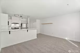 2440 Western Ave, Seattle, WA 98121 - Photo 7