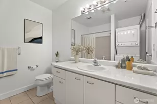 2440 Western Ave, Seattle, WA 98121 - Photo 15