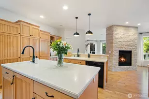 180 E Westlake Dr N, Allyn, WA 98524 - Photo 11
