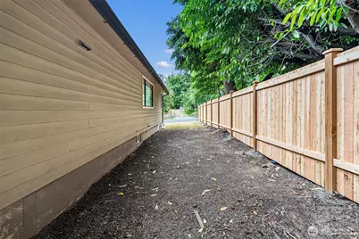 1107 Sidney Avenue, Bremerton, WA 98337 - Photo 29
