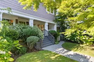 426 Smith St, Seattle, WA 98109 - Photo 31