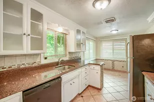 7017 S Bell St, Tacoma, WA 98408 - Photo 7