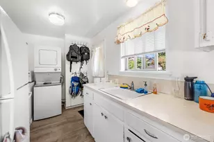 1019 Washington Ave, Burlington, WA 98233 - Photo 21