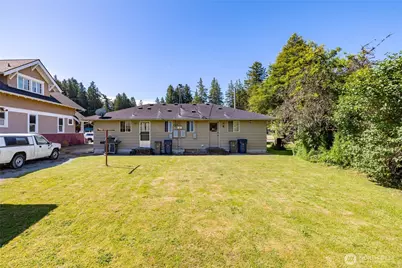 1019 Washington Avenue, Burlington, WA 98233 - Photo 27