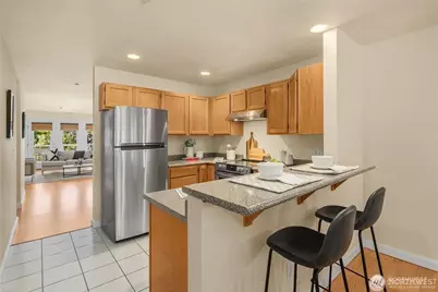 12406 SE 31st Street #202, Bellevue, WA 98005 - Photo 11