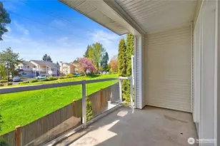 12406 SE 31st St, Bellevue, WA 98005 - Photo 23