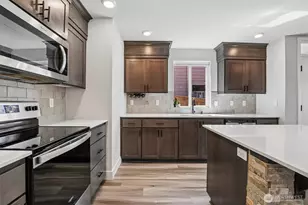 922 NW 175th Wy, Ridgefield, WA 98642 - Photo 15