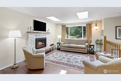 17729 S Tapps Drive E, Lake Tapps, WA 98391 - Photo 3