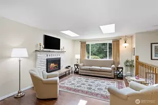 17729 S Tapps Dr E, Lake Tapps, WA 98391 - Photo 3