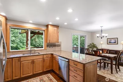 17729 S Tapps Drive E, Lake Tapps, WA 98391 - Photo 9