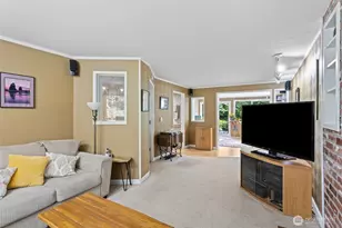 17729 S Tapps Dr E, Lake Tapps, WA 98391 - Photo 19