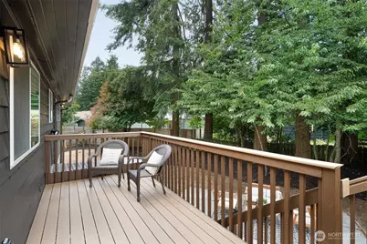 15513 Palatine Lane N, Shoreline, WA 98133 - Photo 11