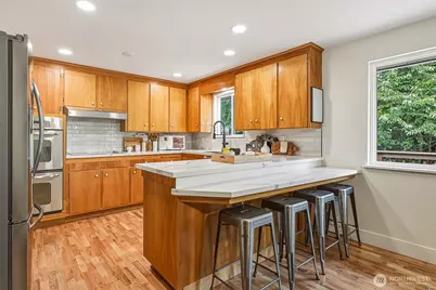 15513 Palatine Lane N, Shoreline, WA 98133 - Photo 13