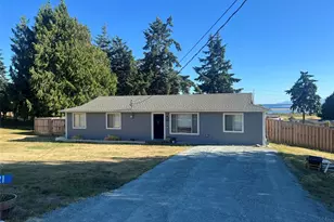 621 Crockett Lake Dr, Coupeville, WA 98239 - Photo 1
