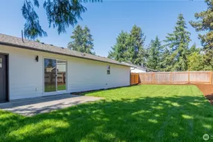 1101 Tule Lake Rd S, Tacoma, WA 98444 - Photo 3