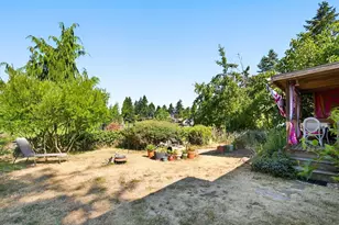 2715 50th Ave SW, Seattle, WA 98116 - Photo 19