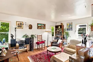 2715 50th Ave SW, Seattle, WA 98116 - Photo 7