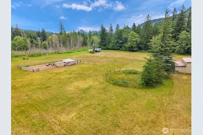 16433 415th Avenue SE, Gold Bar, WA 98251 - Photo 3