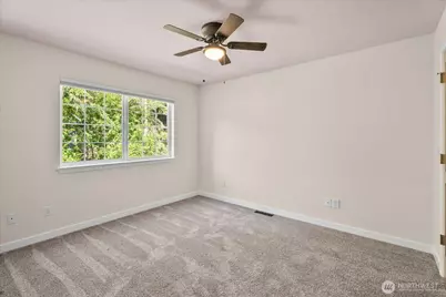 8925 Pebble Place SE, Port Orchard, WA 98367 - Photo 33